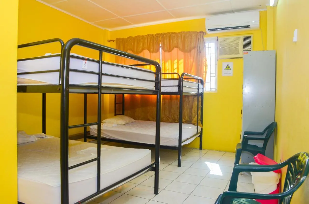 Reggae Hostel 奥乔里奥斯 牙买加