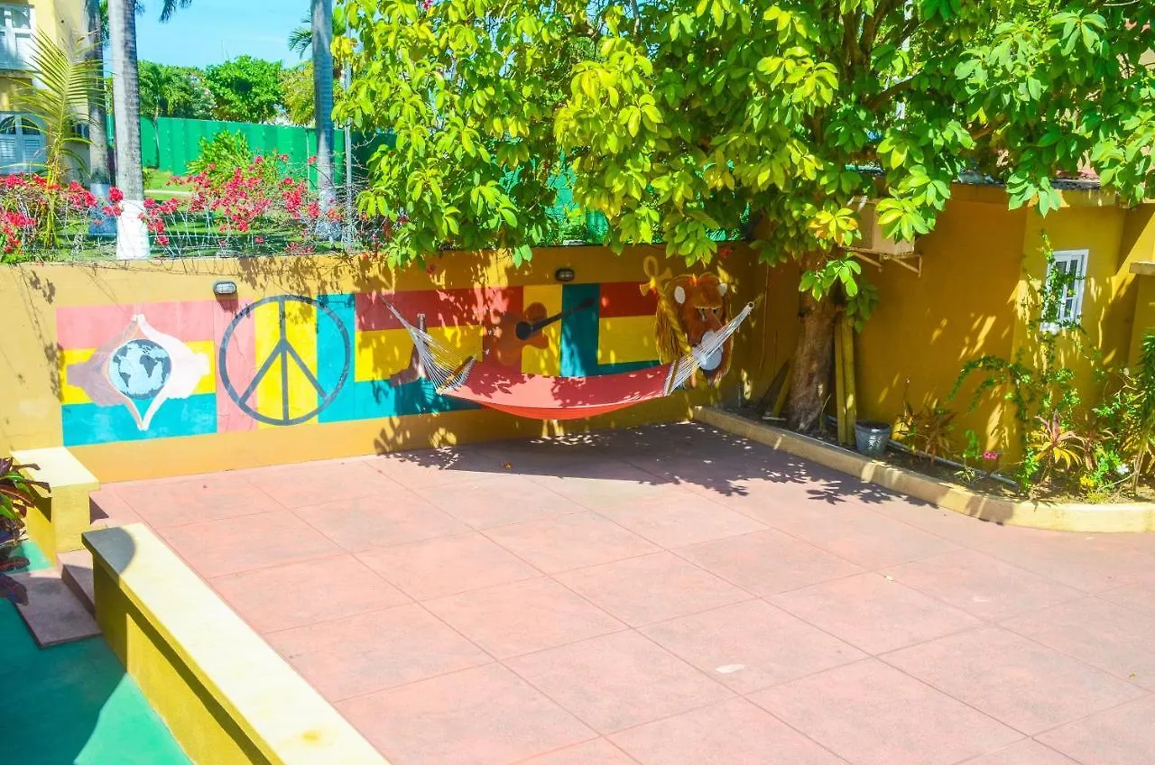 Reggae Hostel 奥乔里奥斯