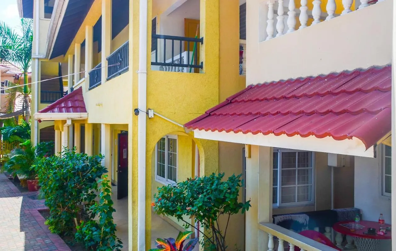 Reggae Hostel 奥乔里奥斯 牙买加